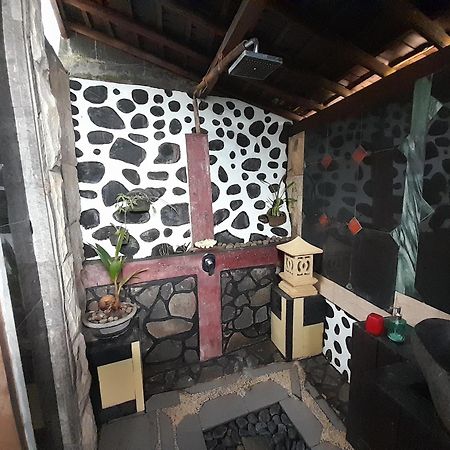 Sasak Lebung Home Senggigi Bilik gambar