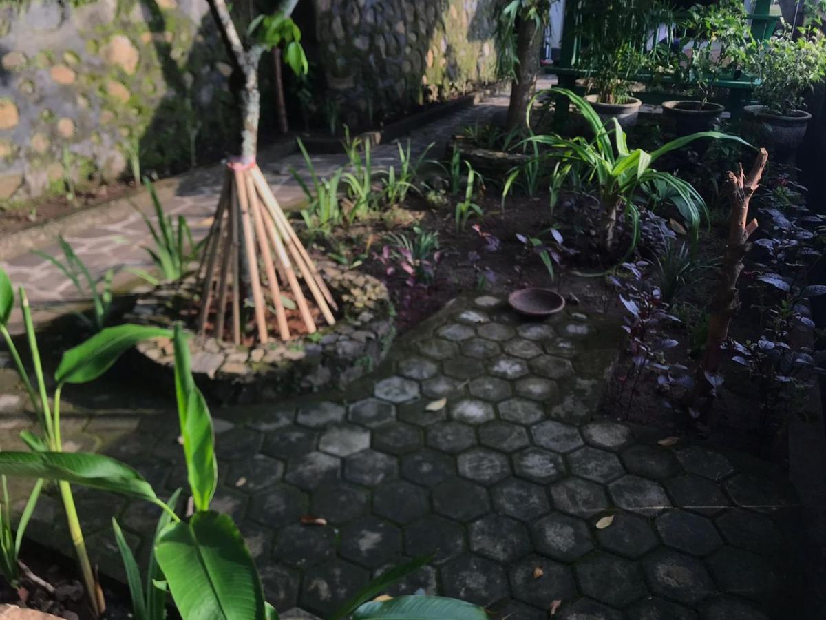 Sasak Lebung Home Senggigi Luaran gambar