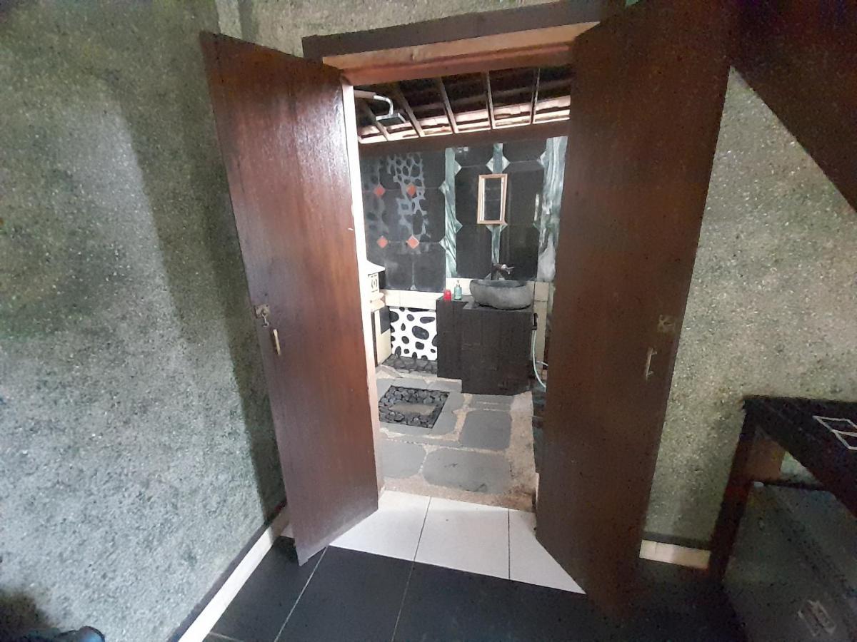 Sasak Lebung Home Senggigi Luaran gambar