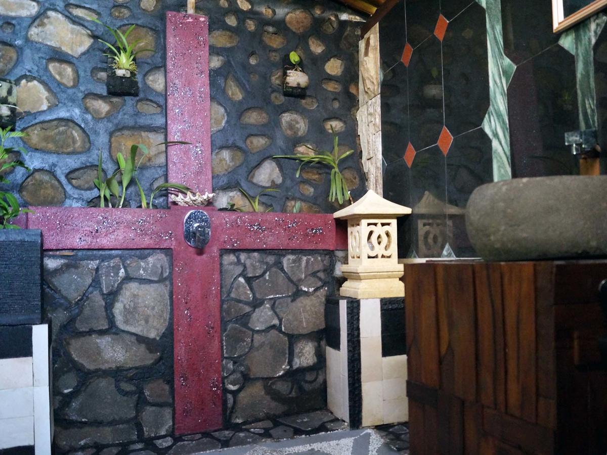 Sasak Lebung Home Senggigi Luaran gambar